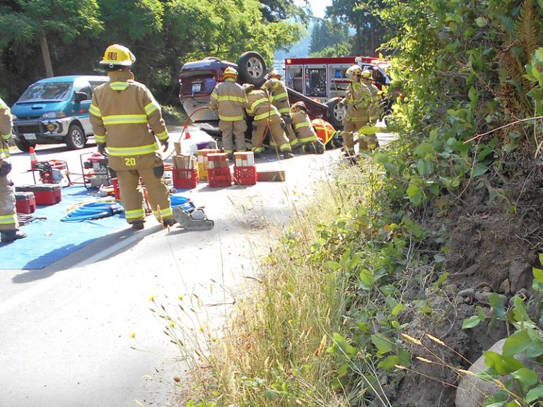 Sunshine Coast RCMP say medical distress may have led to weekend crash
