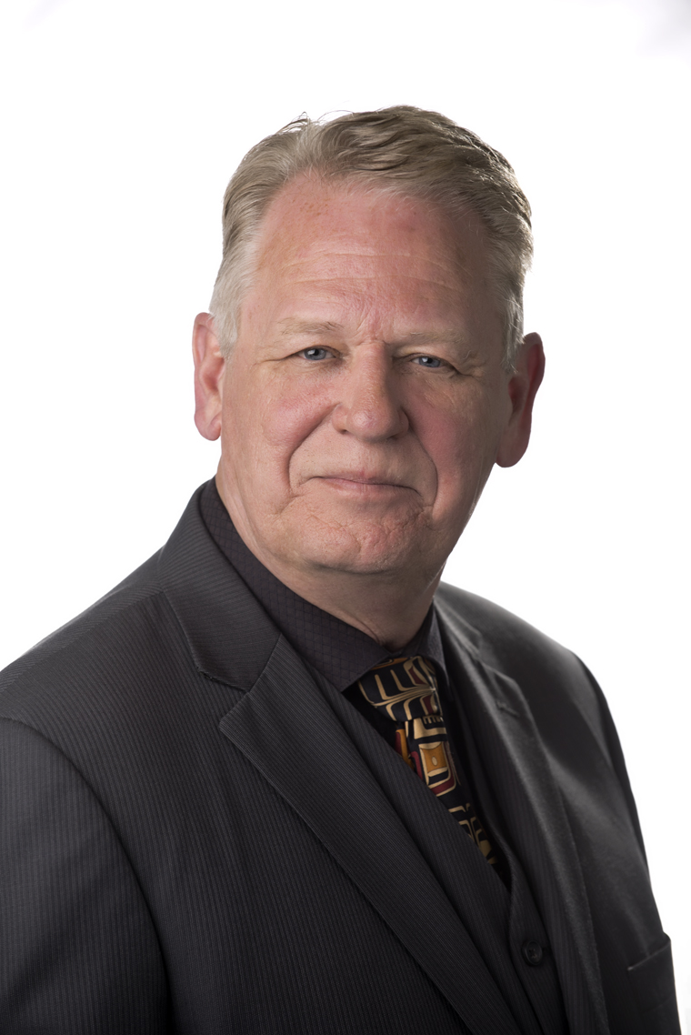 McKay says province making it clear City must move forward on dams