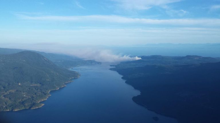 5:30 pm July 3:  Sechelt fire still 35 hectares, and evacuation alerts remain for Carlson Point, Cassidy/Cedar fire situation unchanged
