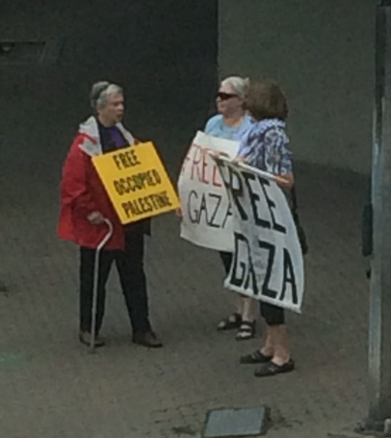 Monthly vigil in Nanaimo today