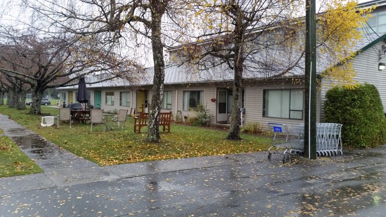 Senior residents living in Greenecourt fearing homelessness