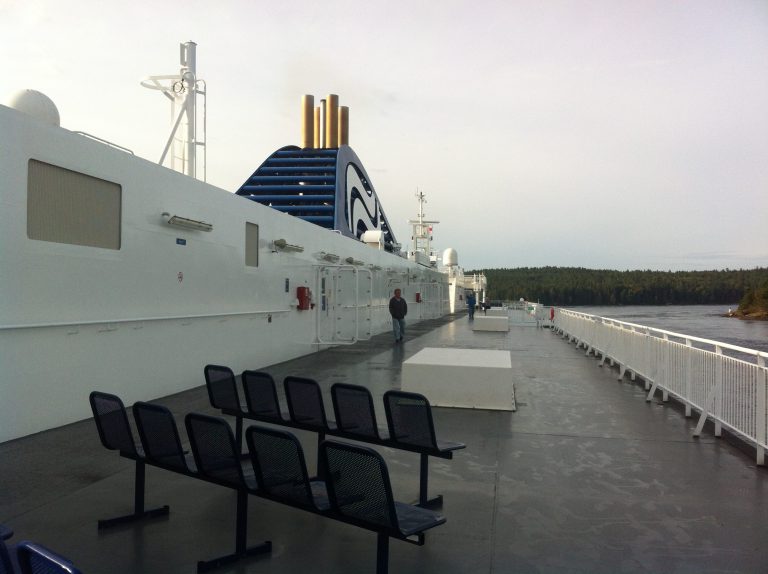 Duke Point to Tsawwassen ferry engine difficulties causes 75 minute delay