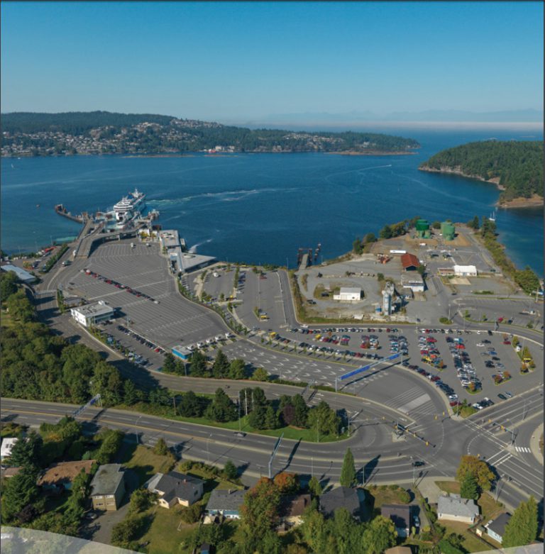 BC Ferries and Province Renew Contract
