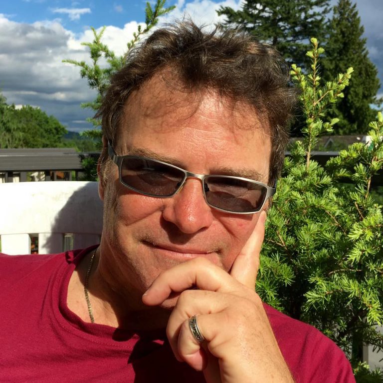 Sunshine Coast Mourns the Loss of Former Councillor