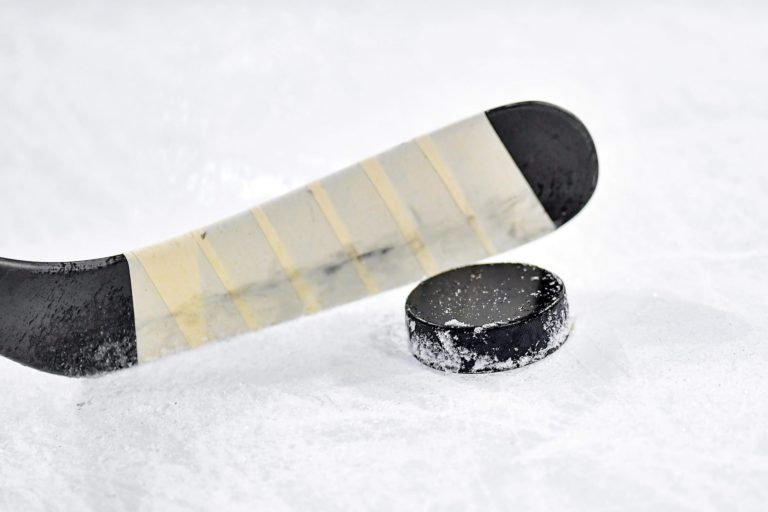 VIJHL hockey team announces mandatory neck guards following death in England