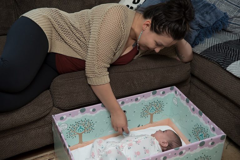 Island Health Reminds Expectant Moms of Baby Bed Program