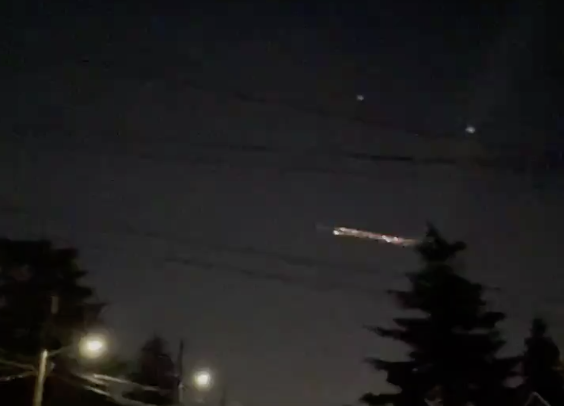 Southern Vancouver Island Residents Watch Rocket Fall to Earth