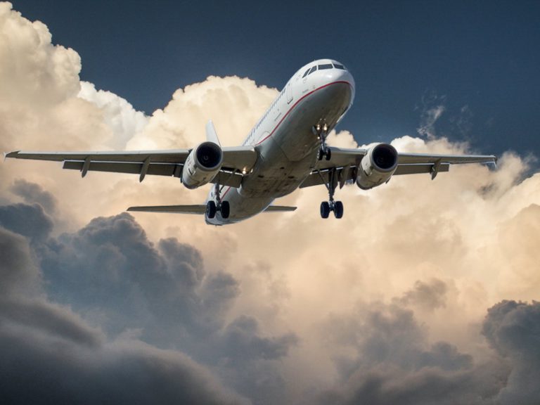 Nanaimo-bound flight added to COVID exposure list