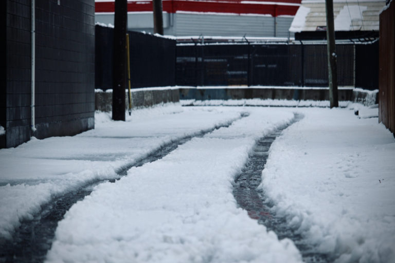 Storm warning in effect for Vancouver Island with up to 25 cm of snow expected