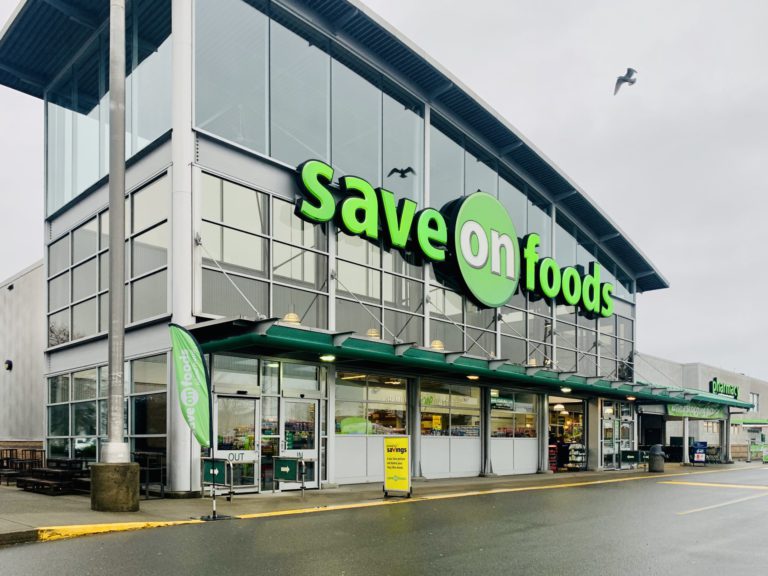 COVID-19: Major BC grocery chain moves to 50% capacity