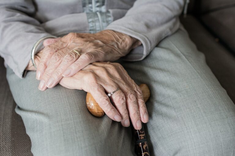 Seniors advocate calls for clearer COVID-19 test guidelines