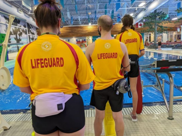 Sunshine Coast lifeguards to sport bright yellow uniforms