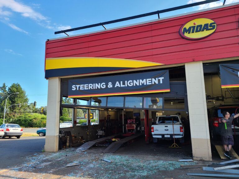 Bay doors smashed, vehicles stolen from Nanaimo auto garage