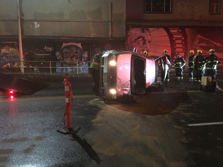 Historic Nanaimo building damaged in early morning car accident