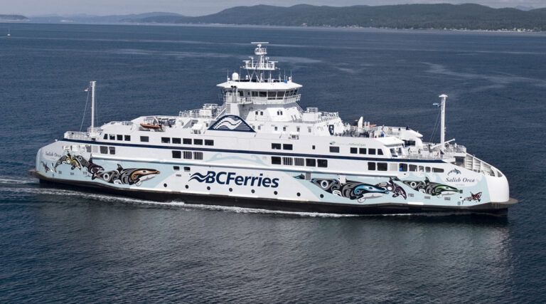 BC Ferries warns of possible sailing cancellations Monday