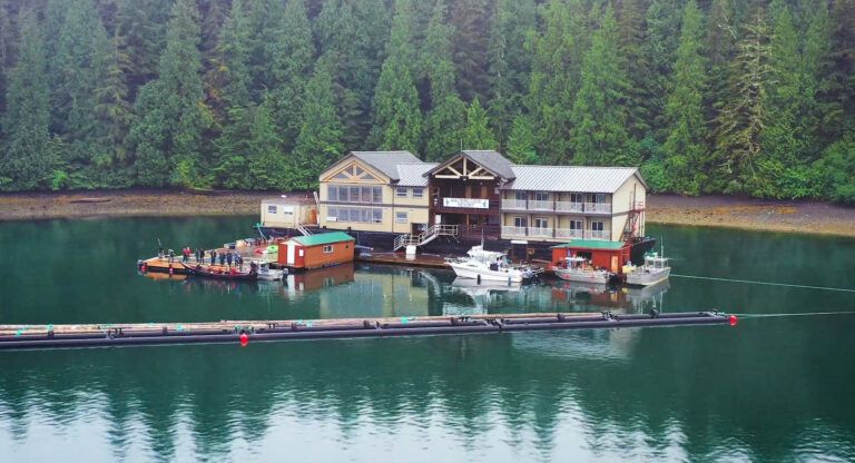 New Resort Lodge purchased by First Nations in Northern Vancouver Island