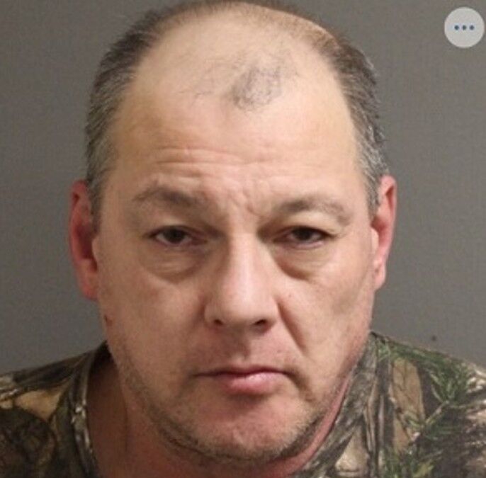 Nanaimo RCMP arrest man wanted on Canada-wide warrant 