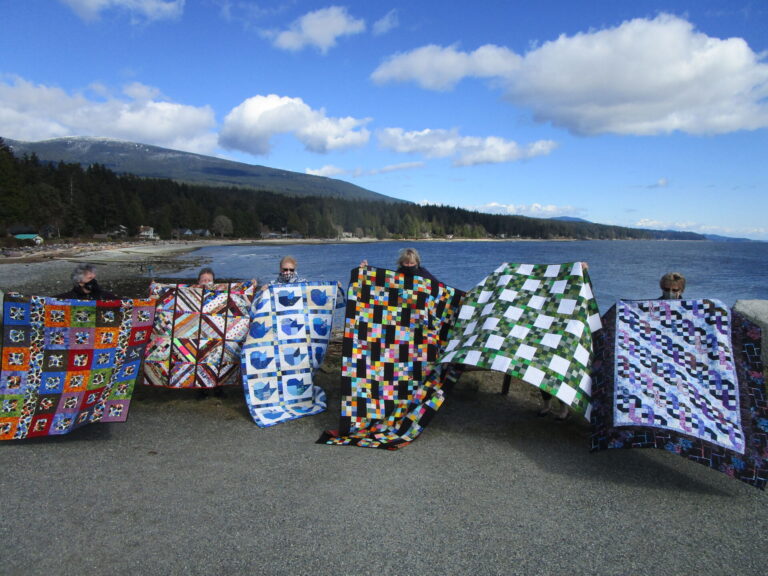 SUNSHINE COAST QUILTERS GUILD Quilt Show & Sale SUNSHINE COAST QUILTERS GUILD Quilt Show & Sale