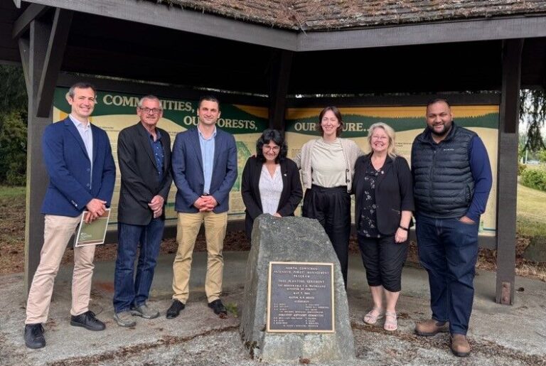 Local governments discuss the future in the forestry sector on Vancouver Island 